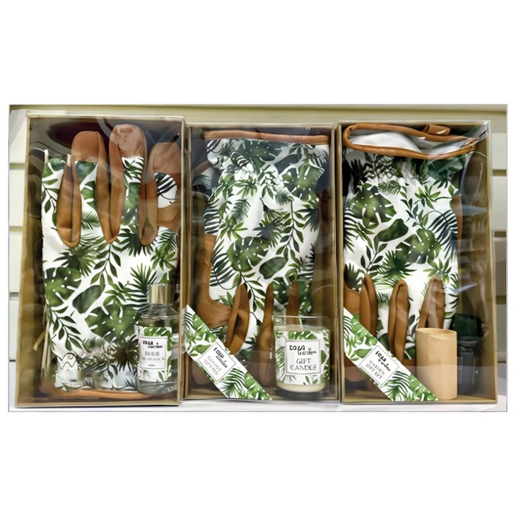 indoor scented candle and gloves set with mostera printing